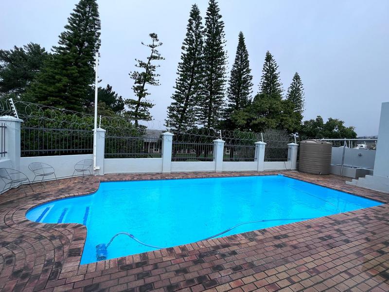 2 Bedroom Property for Sale in Bloemhof Western Cape